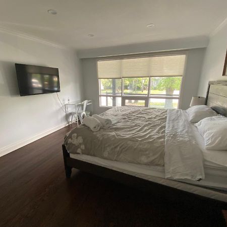 Yonge And Finch Subway !L Spacious & Bright Private Bedroom With Shared Amenties Toronto Exterior photo